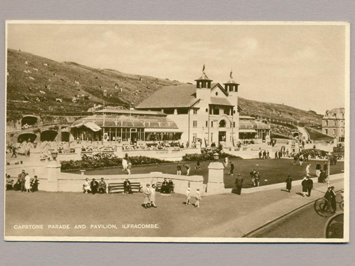 Ilfracombe, The Pavilion -  select me for a larger image