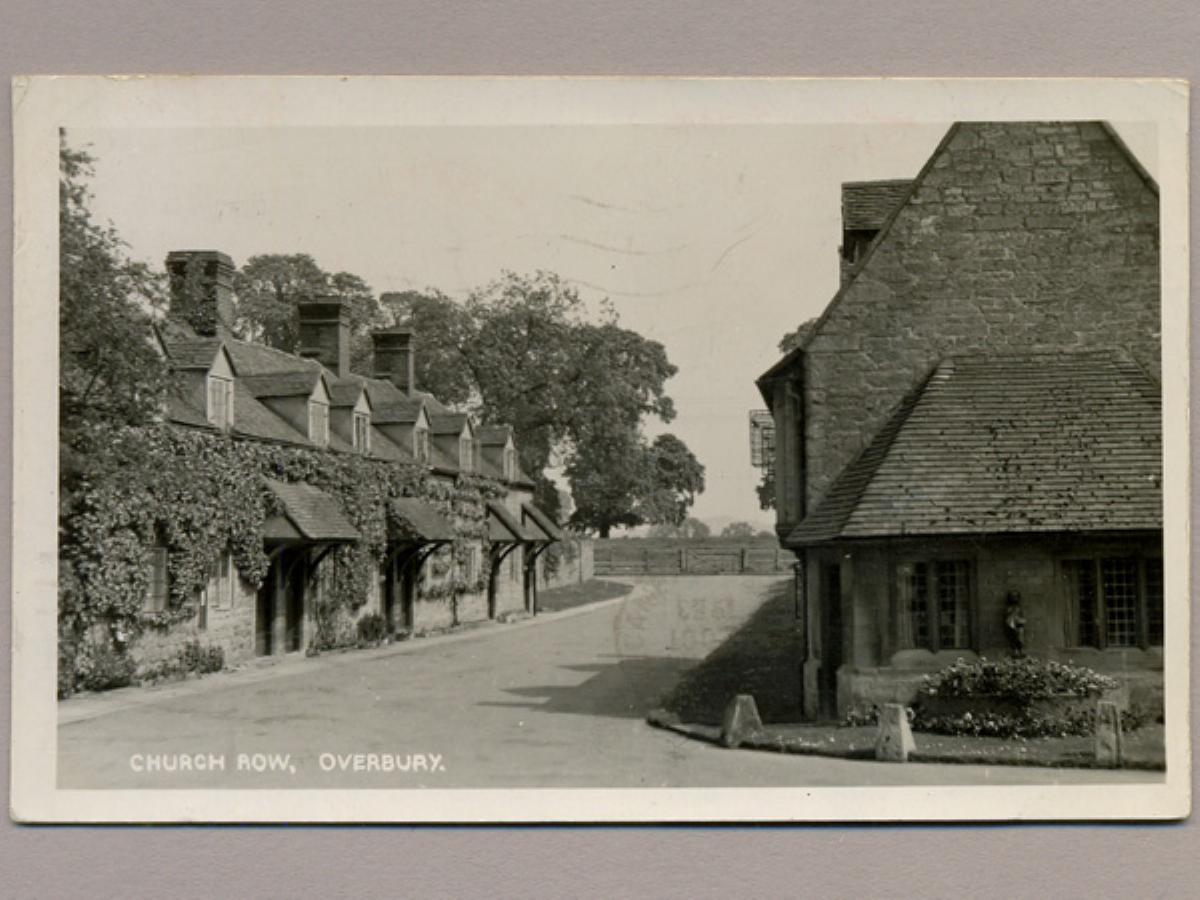 Overbury, Church Row -  select me for a larger image