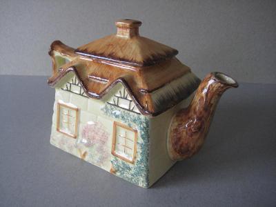 Cottage Festival Tea Pot -  select me for a larger image