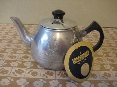 Swan Festival of Britain Tea pot -  select me for a larger image