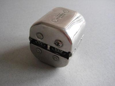 Spiro Razor blade sharpener -  select me for a larger image