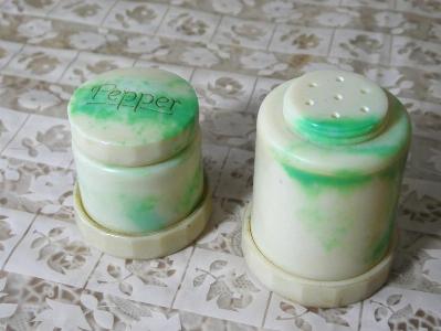 Cruet set, marbled green -  select me for a larger image