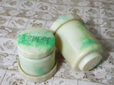 Cruet set, marbled green -  select me for a larger image