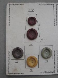 Button sample display card -  select me for a larger image