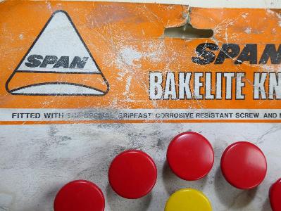 Span Bakelite cupboard knobs -  select me for a larger image