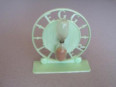 Kitchen egg timer -  select me for a larger image