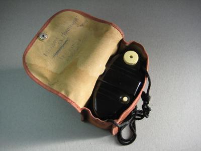 Kodak Brownie camera -  select me for a larger image