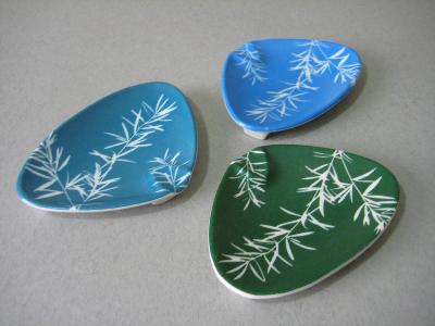 Ornamin melamine ashtrays -  select me for a larger image