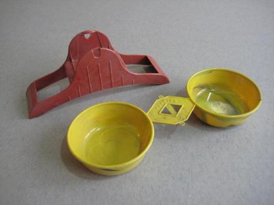 Sooty Toy Sweet Shop scales -  select me for a larger image