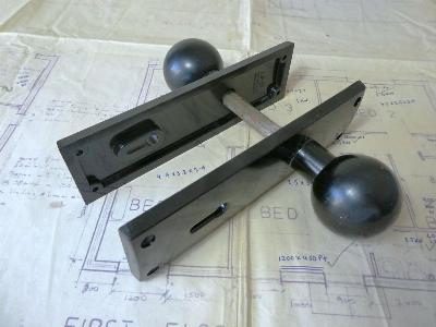 Pairs 1940s Lacrinoid knobs -  select me for a larger image